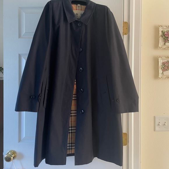 COPY - Burberry car coat - Picture 12 of 12